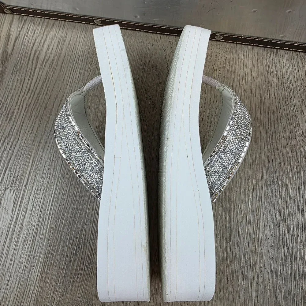 Yellow Box Randie Flip Flop Sandals Size 10
